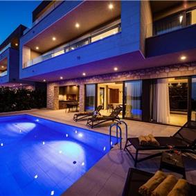 5-Bedroom Luxury Sea-View Villa with Infinity Pool near Dubrovnik – Sleeps 10